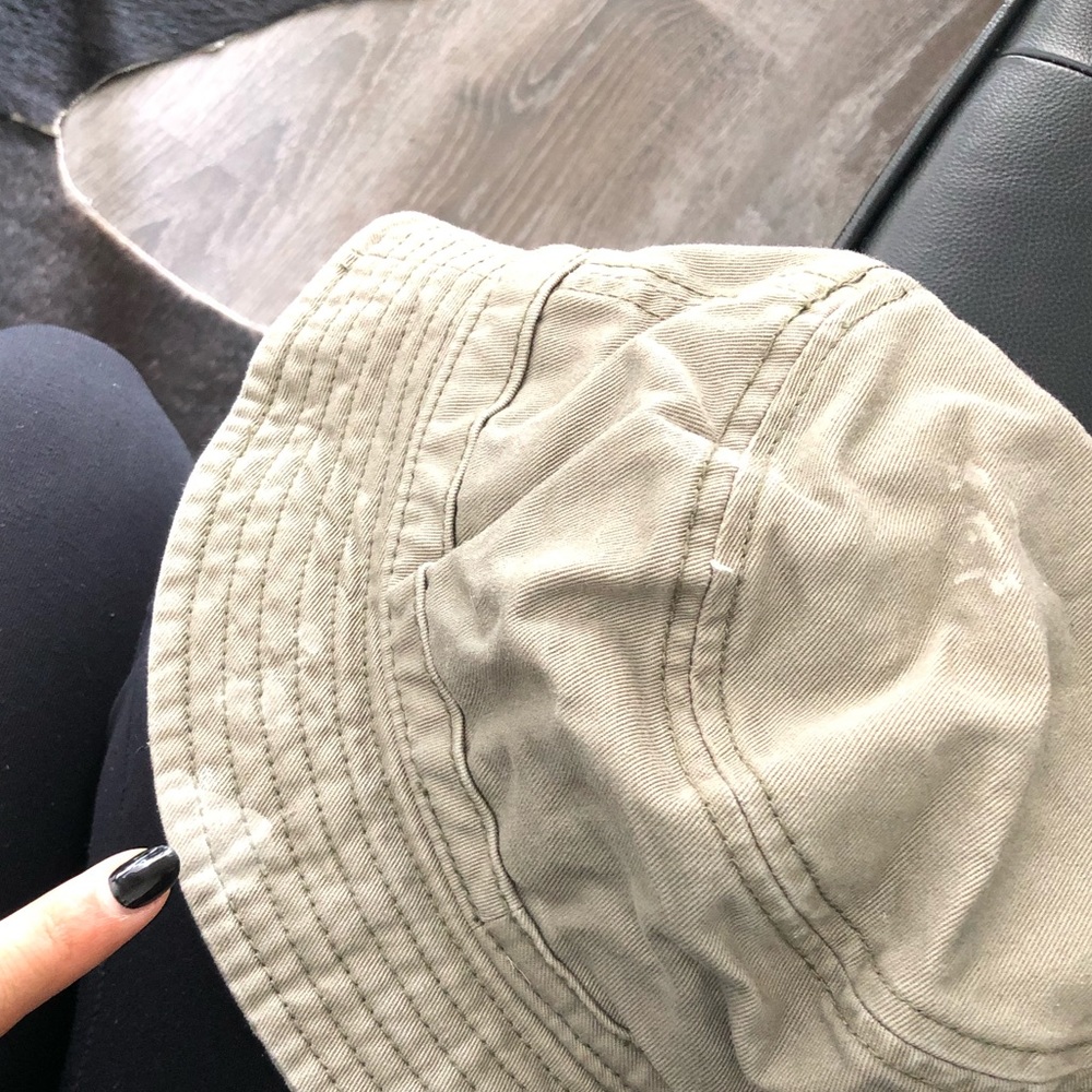 Adidas Cargo Green Bucket Hat - Picture 2 of 3